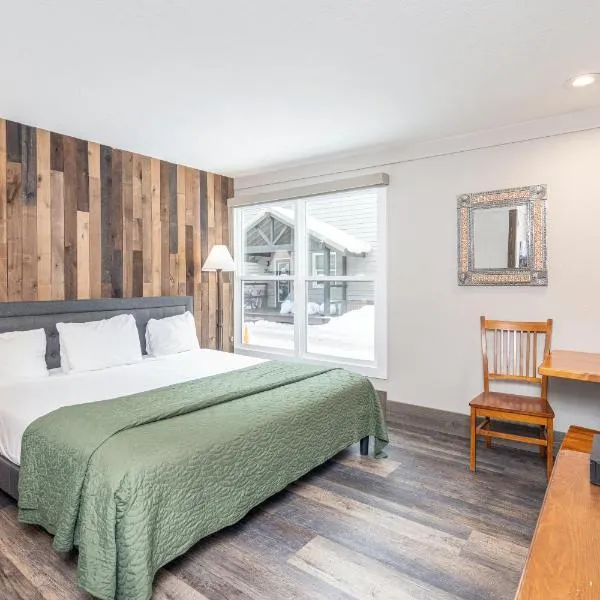 Mountainside Inn 208 by Alpine Lodging Telluride, hotel v destinaci Telluride