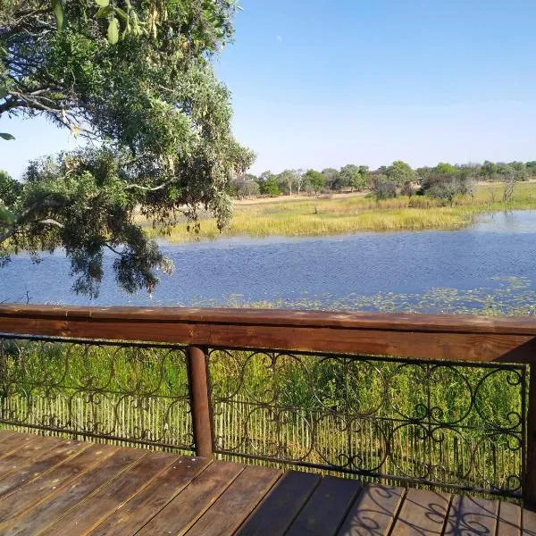 Nako Okavango Guesthouse, hotel v mestu Ntabis