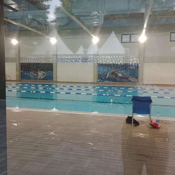 luxury Pool Apartment Jagodina, hotel in Jagodina