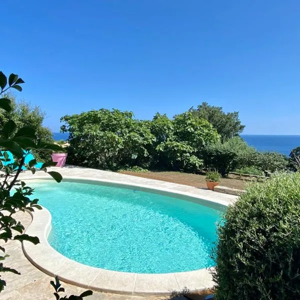 Bella Vita Brando, hotel in Brando