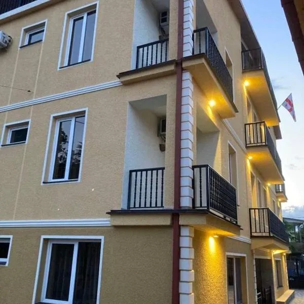 Telav Holl, hotel di Telavi