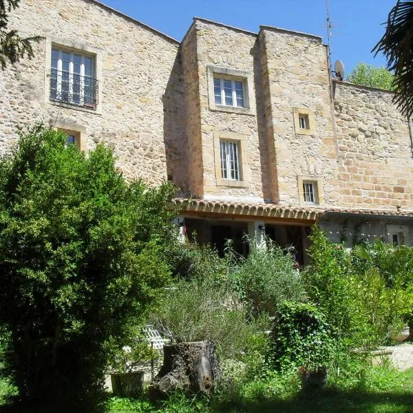 Maison d'Hotes Le Val d'Aleth, hotel in Montazels