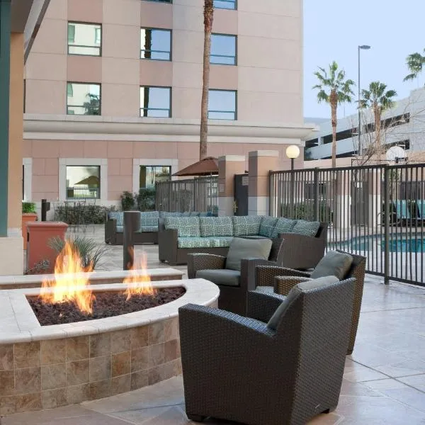 Residence Inn by Marriott Las Vegas Hughes Center, ξενοδοχείο στο Λας Βέγκας