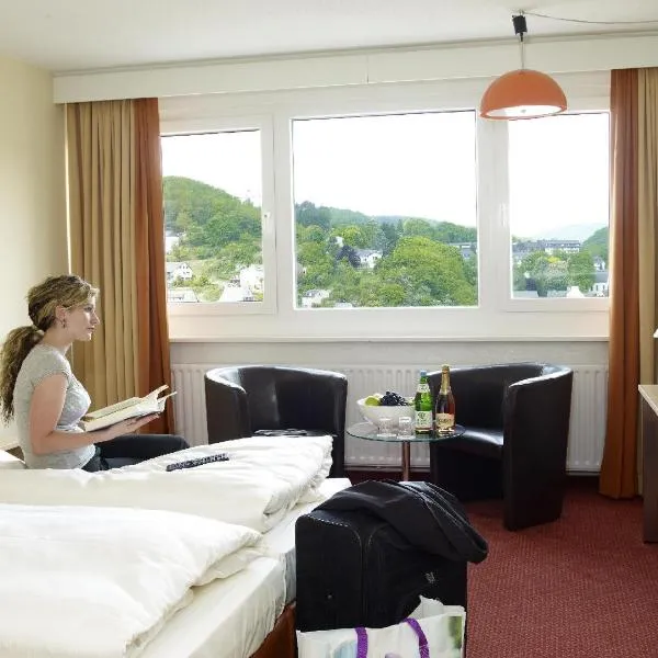 Opal Hotel、イダー・オーバーシュタインのホテル