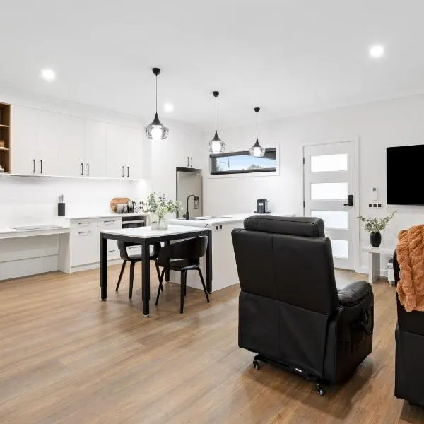 City Edge 2 Apartment - Wheelchair Accessible, hotel in Mount Gambier