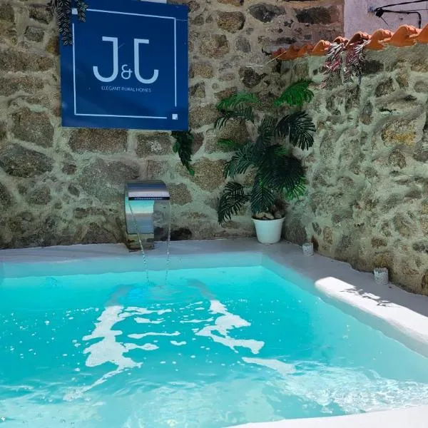 El Edén Casas Rurales con Piscina y Jacuzzi, hotel v destinaci Montánchez