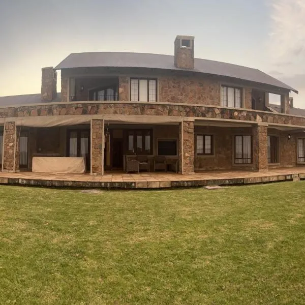iDube Lodge Walkersons, hotel in Dullstroom