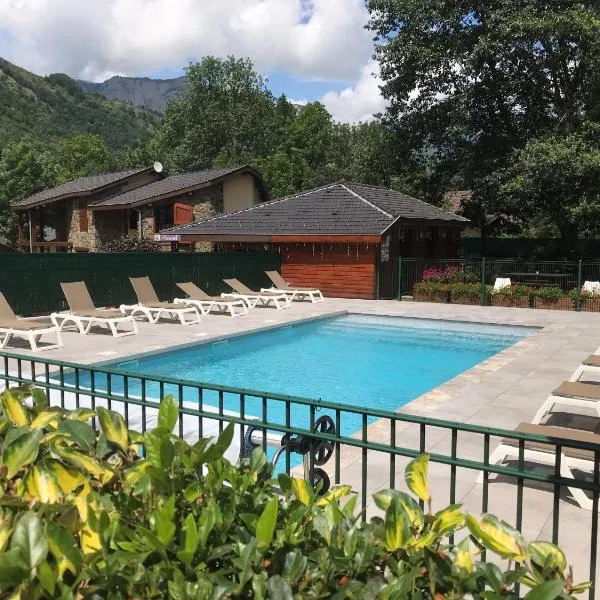 Les Granges de Leo, hotelli kohteessa Aston