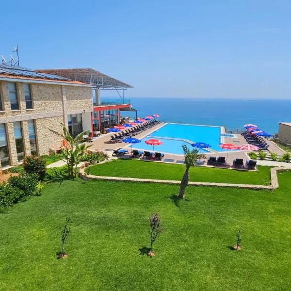 BURHAN'S HOTEL, hotel v destinaci Rizokarpaso