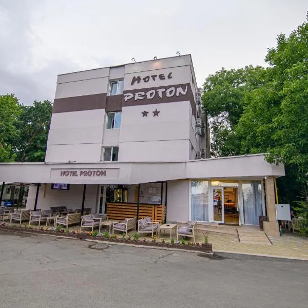 Hotel Proton, hotel in Neptun