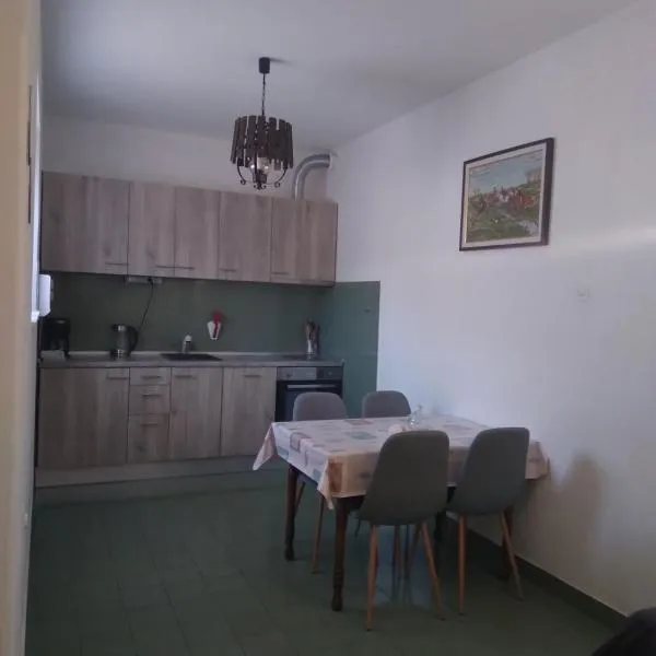 Apartment Talija - Pučišća, hotel em Pucisca