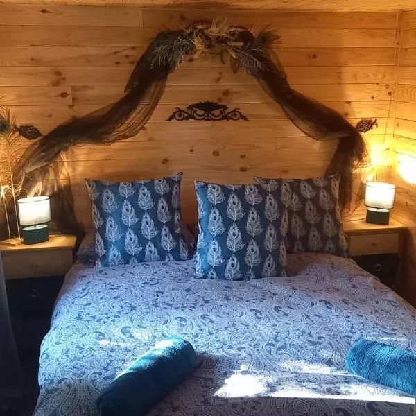 La Bohème, hotel v destinácii Surville