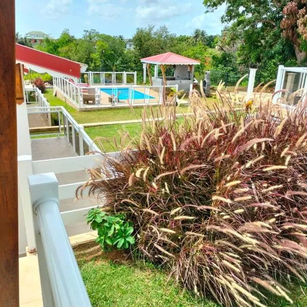 LE DOUX PARADISE, hotel v destinaci Sainte-Rose