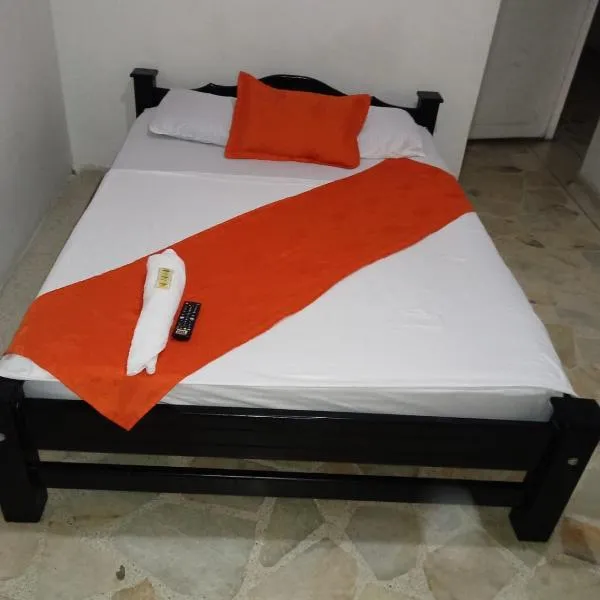 HOTEL NUEVO SOL, hotel v destinaci Florencia