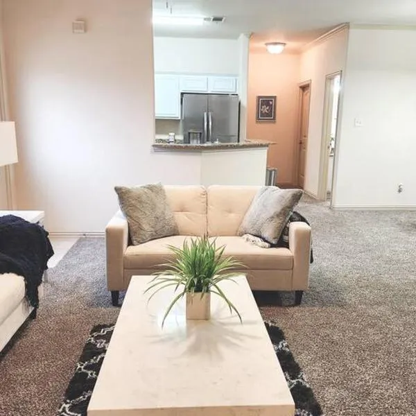 Townhouse near AT&T stadium, Six Flags & Epic Waterpark, hotel v destinaci Grand Prairie
