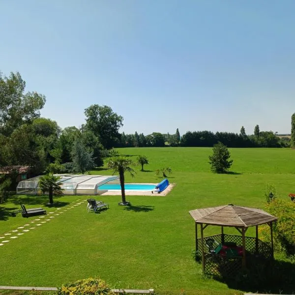 Domaine du clos henri, hotel in Trémont