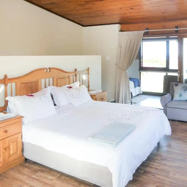 Shalom Self Catering, hótel í Kleinmond