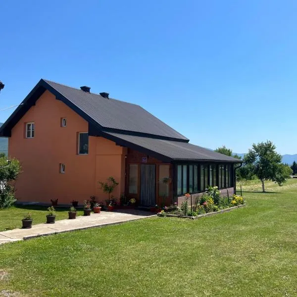 Apartments Marija, hotel in Vrelo Koreničko