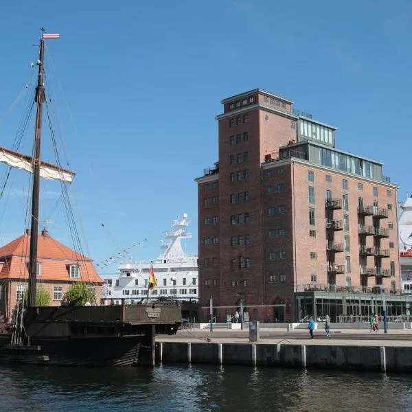 Meerblick, Balkon und private Sauna im historischen Getreidespeicher، فندق في فيسمار
