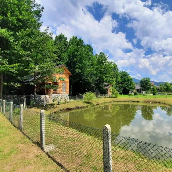 Vikendice Bungalovi Menzil, hotel v destinaci Zavidovići