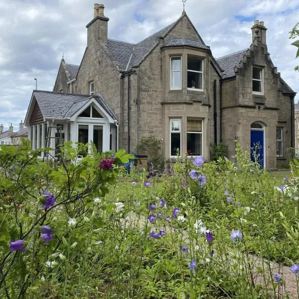 Glen Lyon Lodge Bed and Breakfast, hotel in Nairn
