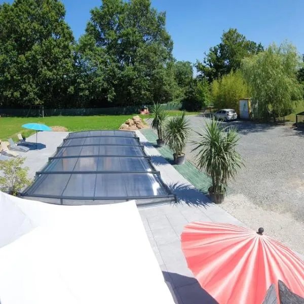 Grand gîte Touraine 300m2, hotel in La Membrolle-sur-Choisille