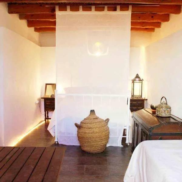 El Aljibe Suite Rural, hotel in Las Hoyas del Barranco