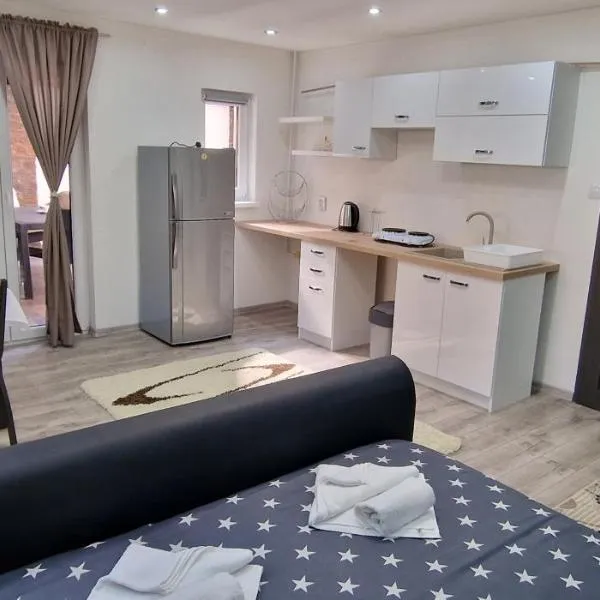 Privát Alenka, hotel v destinaci Važec