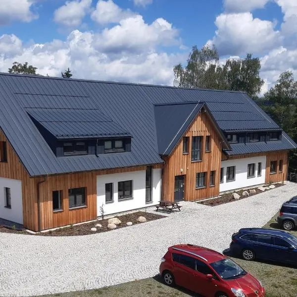 Apartmán Devítka Resort pod Špičákem, hotel in Smržovka