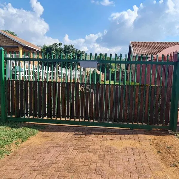 B&O's Place, hotel in Pretoria