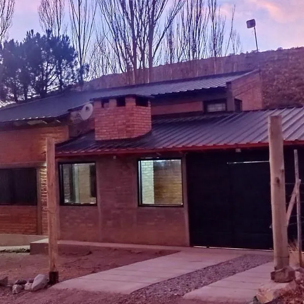 LC House, viešbutis mieste Potreriljosas