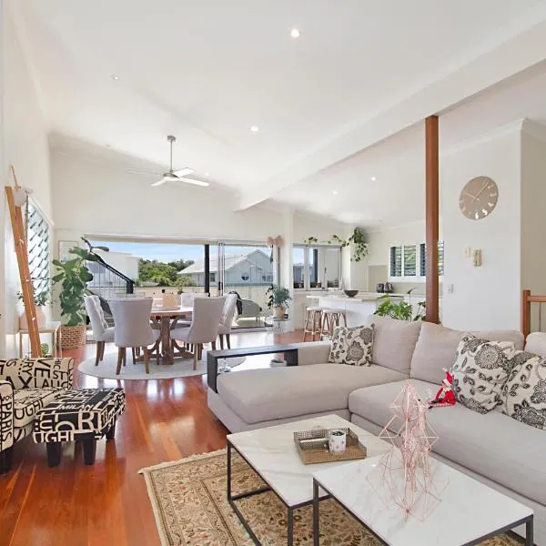 Beach Retreat Casuarina Near Osteria Weddings, hotel v destinaci Casuarina