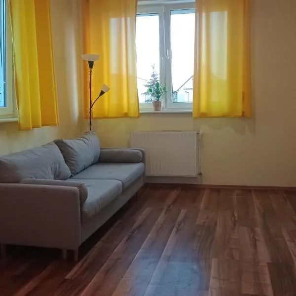 Apartament Słoneczny, hotel in Poznań