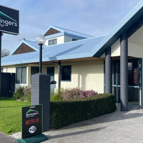 Bassingers Motor Lodge, hotel en Foxton Beach