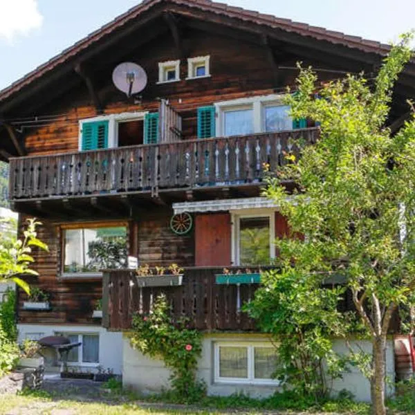 Zimmer für Bergfreunde - Das gemütliche Haus des Grossvaters - Bergheimat - Ganz einfach - ganz unkompliziert - ganz relaxd, hotel en Linthal
