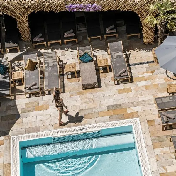 Alpine Hideaway ZILLERTALERHOF - 4 Sterne Superior, hotel a Mayrhofen