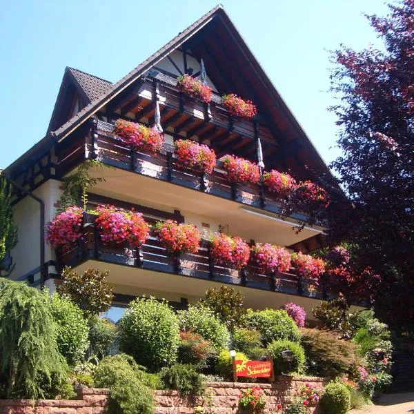 Landhaus Schneider, hotel v destinaci Sasbachwalden
