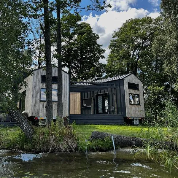 Tiny House - Osada Wilkasy, hotel v destinaci Giżycko