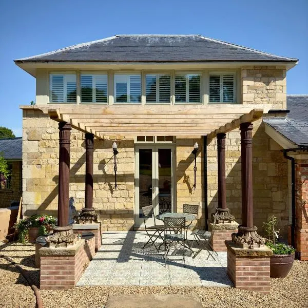Normanton Park House - Luxury Rutland Water Home, hotel a Oakham