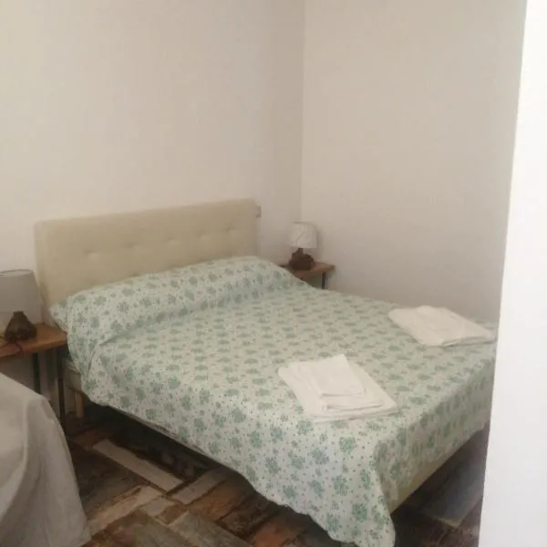 Appartamento Severino - Rariche House, hotel a Camerota