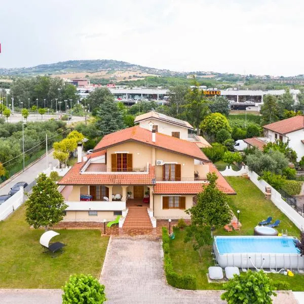 La Villa di Tony, hotel v destinaci Colonnella