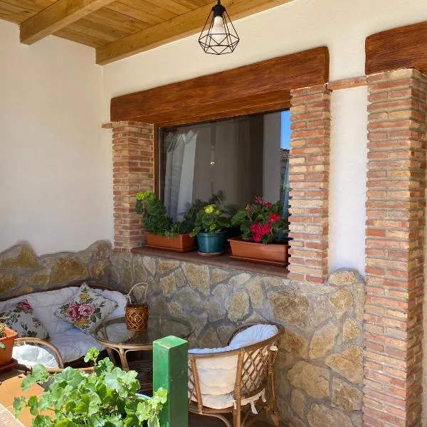 Casa Sierra de Gata - Apartamento Rural, hotel v destinaci Cadalso
