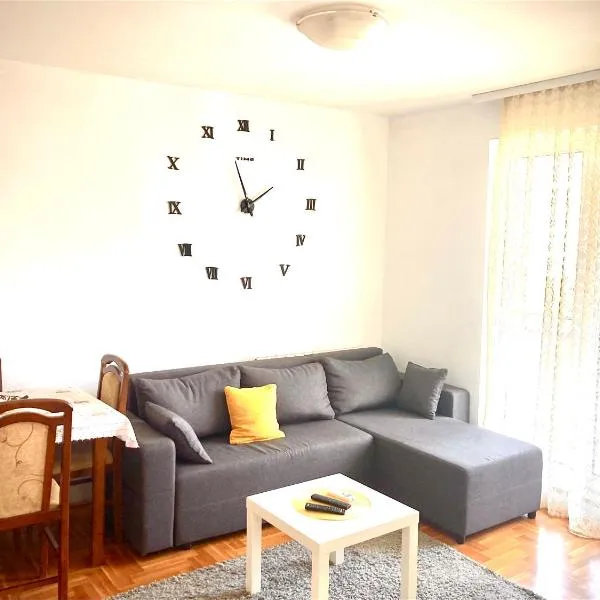 Apartman 4-you 4, hotel en Mirijevo