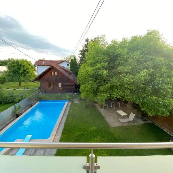 Ferienwohnung Nussbaumblick, hotel em Ottensheim