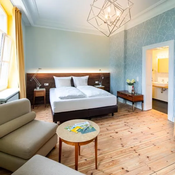 Stuckhotel Fettehenne, khách sạn ở Ratingen