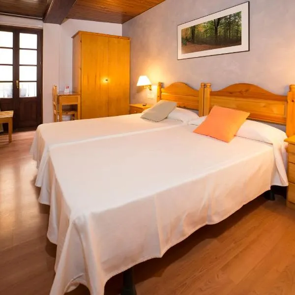 Hotel Ca L'amagat, hotel v destinácii Bagá
