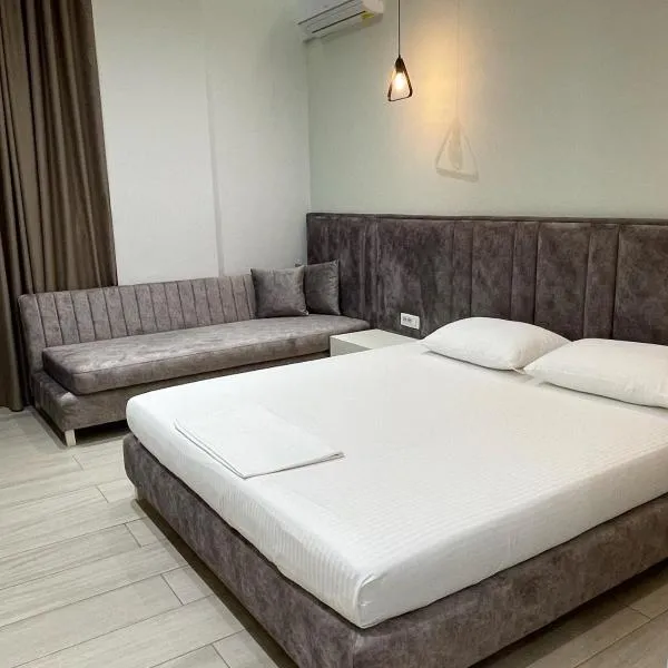 Hotel LIDI, отель в Саранде