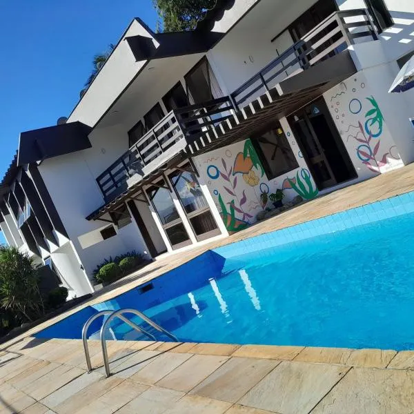 Taj Mahal Hostel, hotel v destinaci Joinville