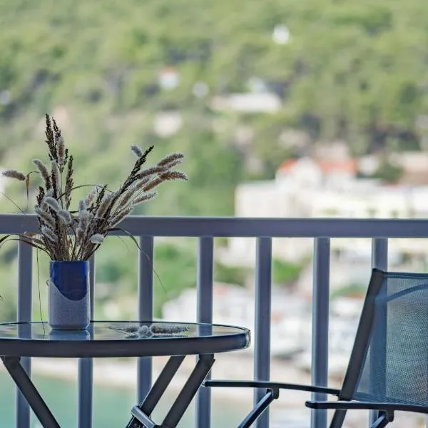Levantes Hotel, hotelli kohteessa Patitiri
