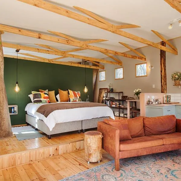 Elsewhere Treehouse and Apartment on the River, hotel v destinaci Muldersdrift